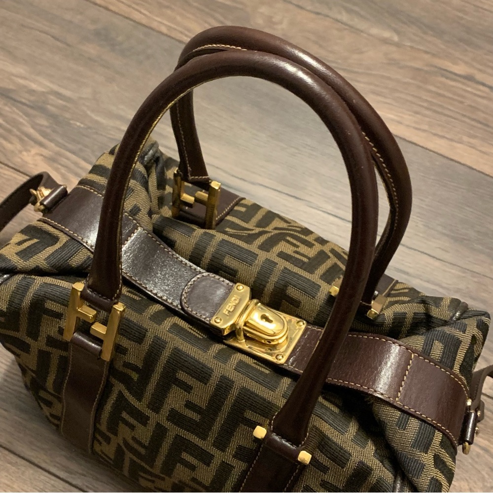 ❌SOLD❌ Vintage Fendi Zucca Brown Monogram Canvas Convertible Boston Bag - Picture 4 of 14